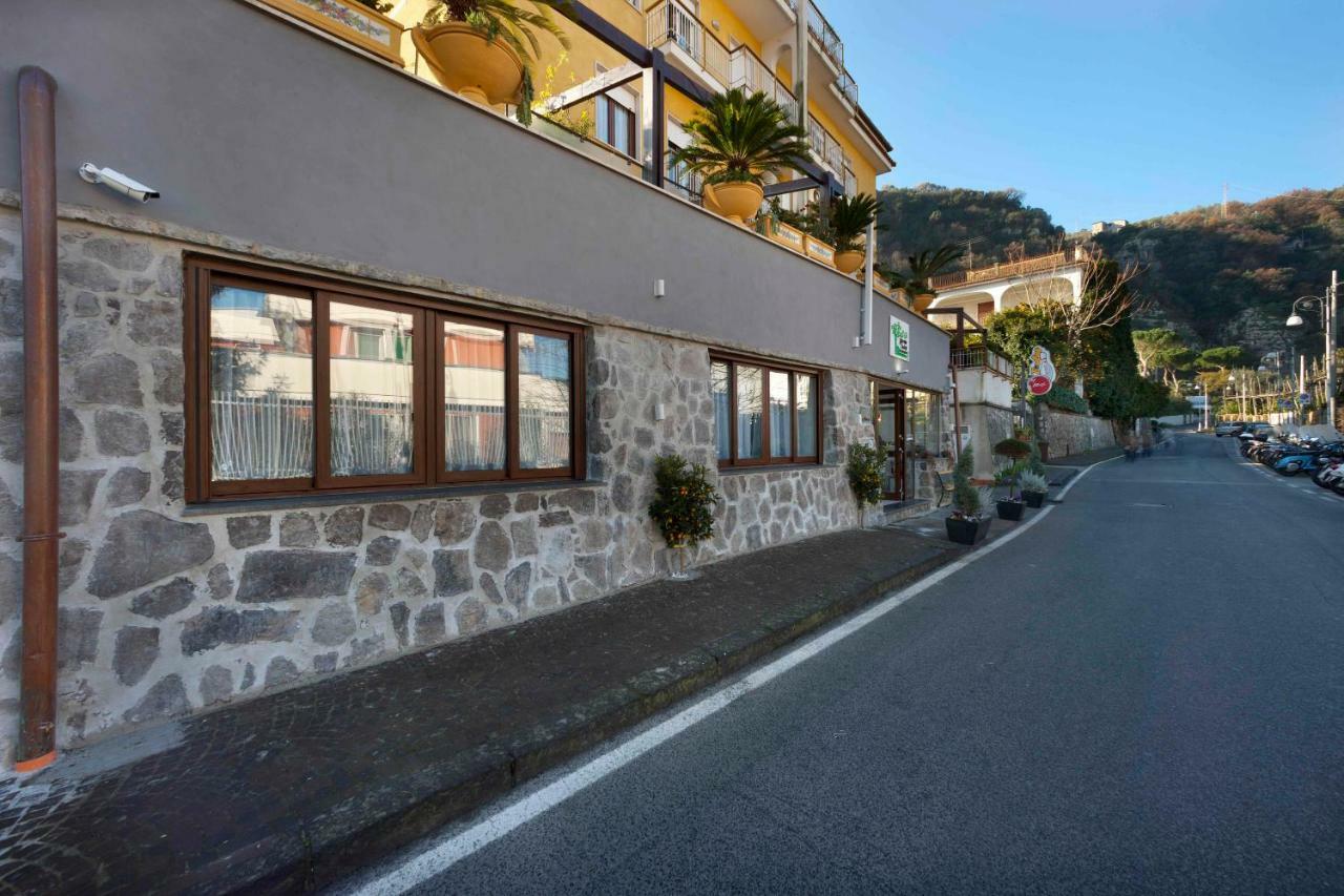 Relais Sorrento Terrace And Relax Bed and Breakfast Buitenkant foto